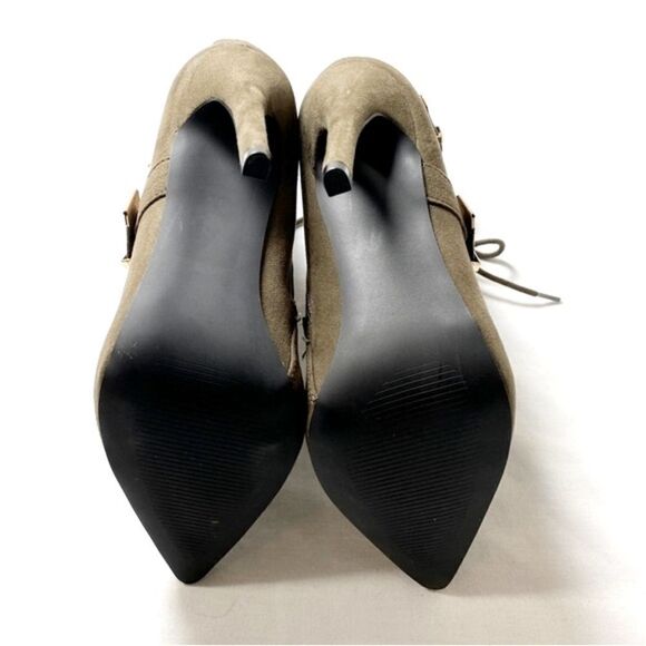 NWOT Shoedazzle Maxwell Olive Green Lace Up Bootie - Picture 9 of 9
